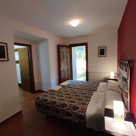 Casa Rural "Can Soler De Rocabruna" Camprodon 外观 照片